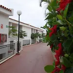 Huge Sunny Terrace Heated Pool Apartment
