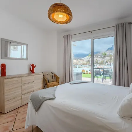 Huge Sunny Terrace Heated Pool * Costa Adeje (Tenerife)