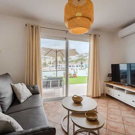 Apartamento Huge Sunny Terrace Heated Pool