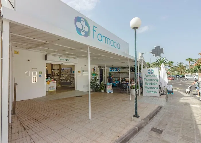 Апартаменты Huge Sunny Terrace Heated Pool *