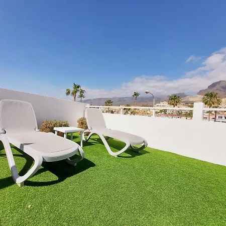 Huge Sunny Terrace Heated Pool