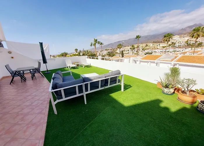 Huge Sunny Terrace Heated Pool Costa Adeje (Tenerife)